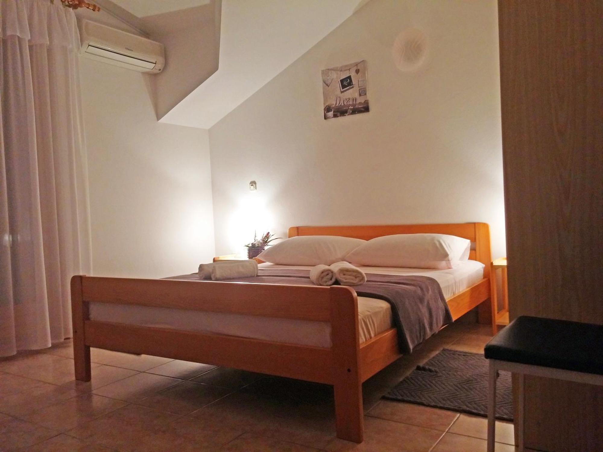 Apartments And Rooms Saric 야드리야 외부 사진