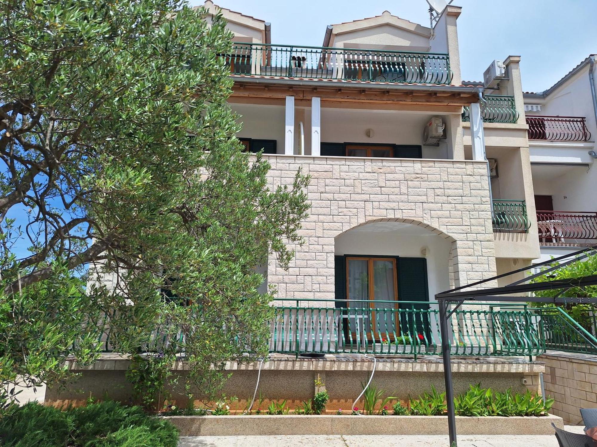 Apartments And Rooms Saric 야드리야 외부 사진