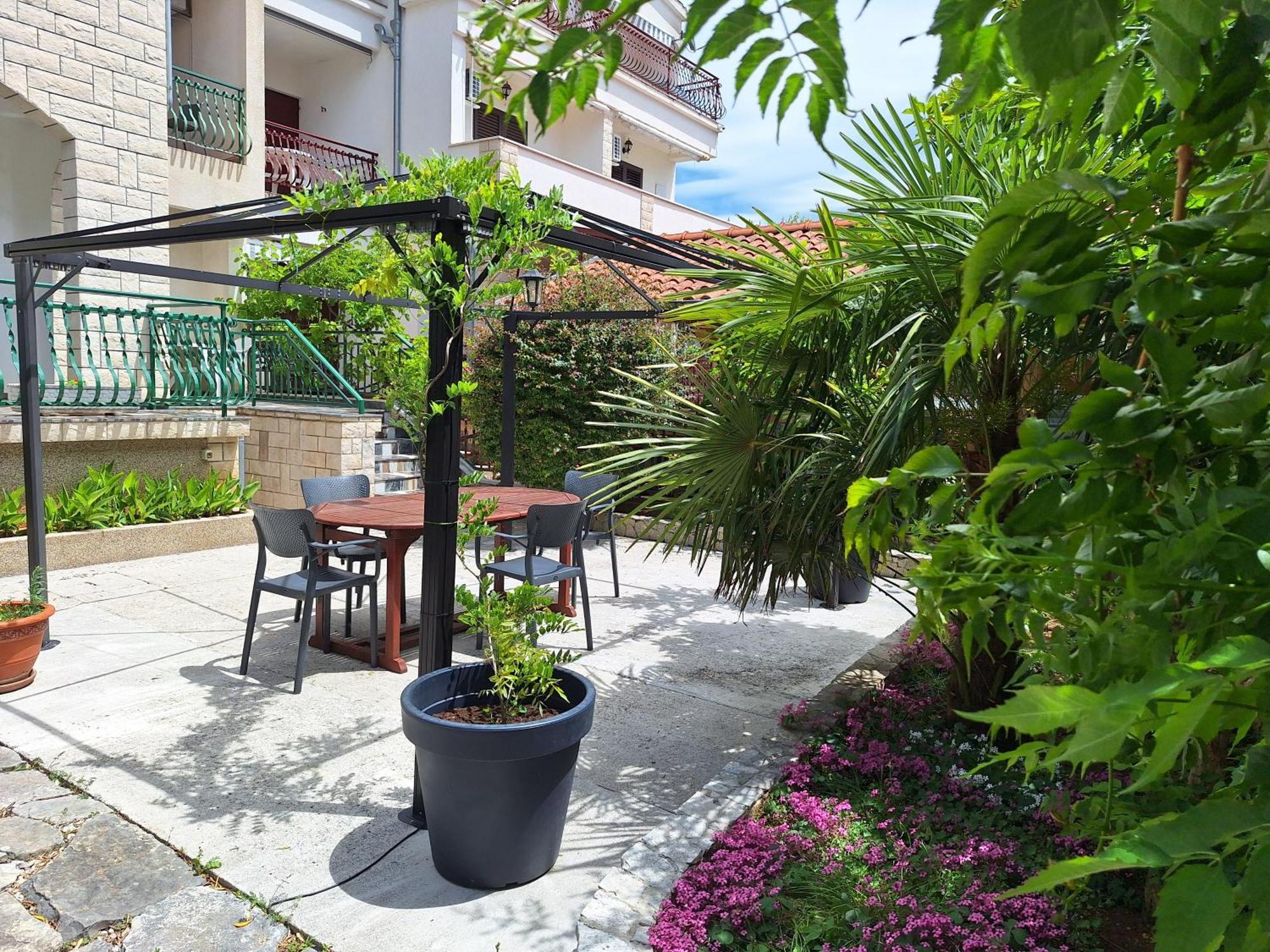 Apartments And Rooms Saric 야드리야 외부 사진